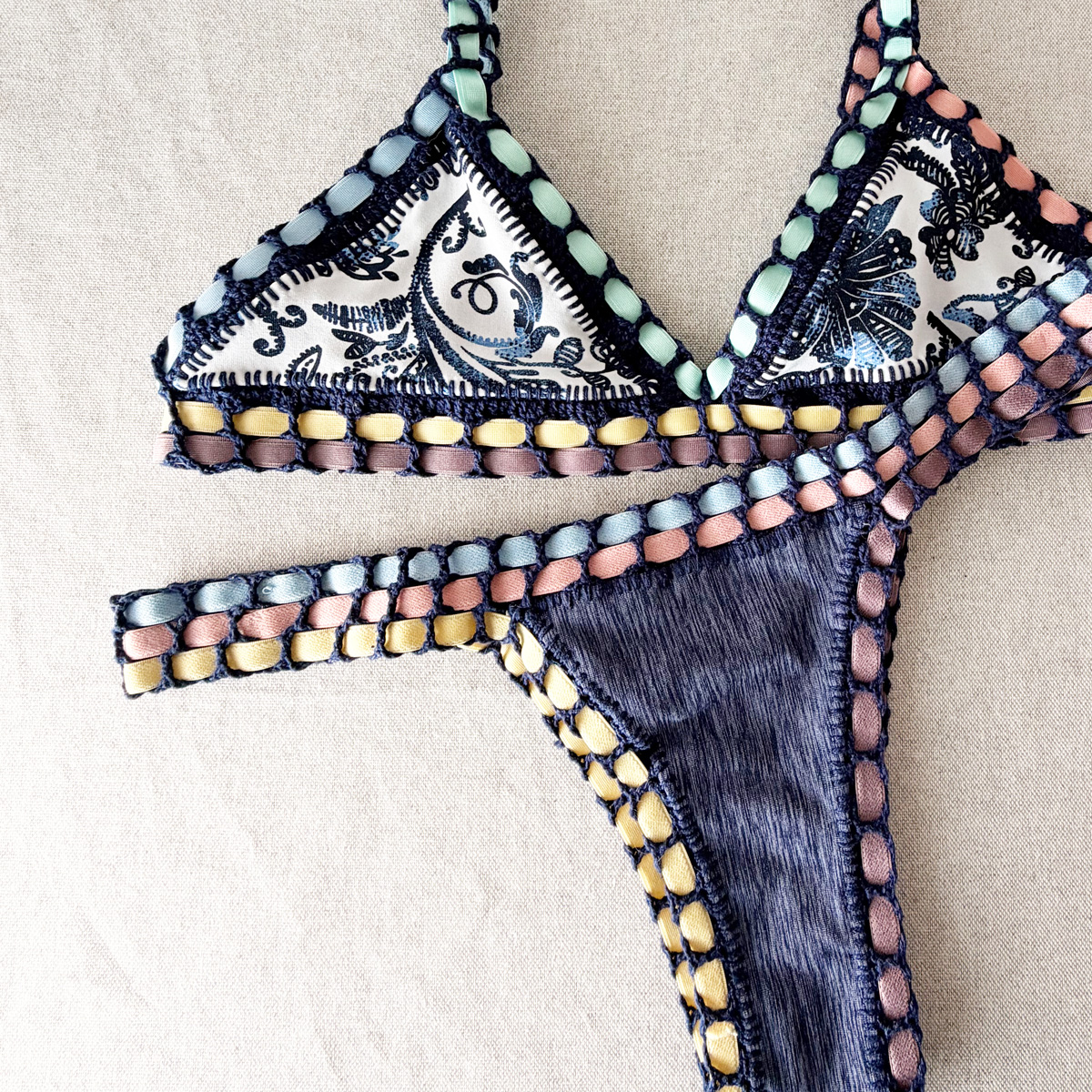 bikini malefica alma blu dettagli