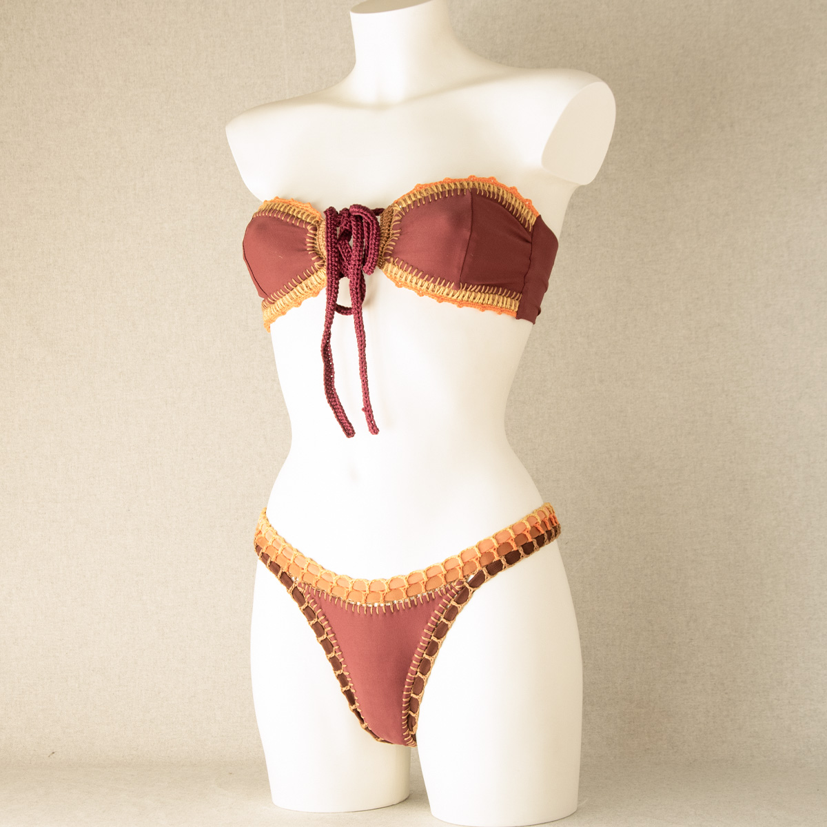 bikini malefica andromeda laterale