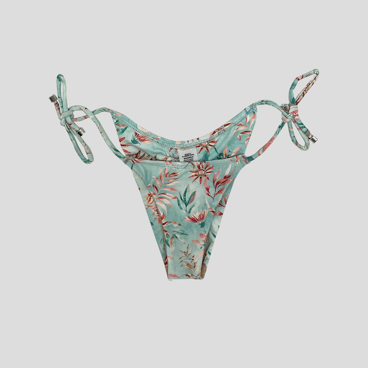 dettaglio slip bikini malefica buzios